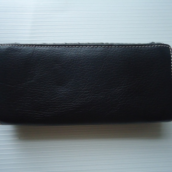 Women's Genuine Leather Black Wallet Size-7x4x1.5 in - Picture 4 of 9